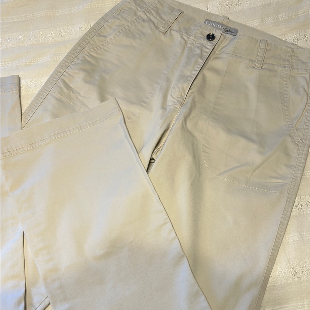 Ladies Chico’s Platinum Solid Beige Pants